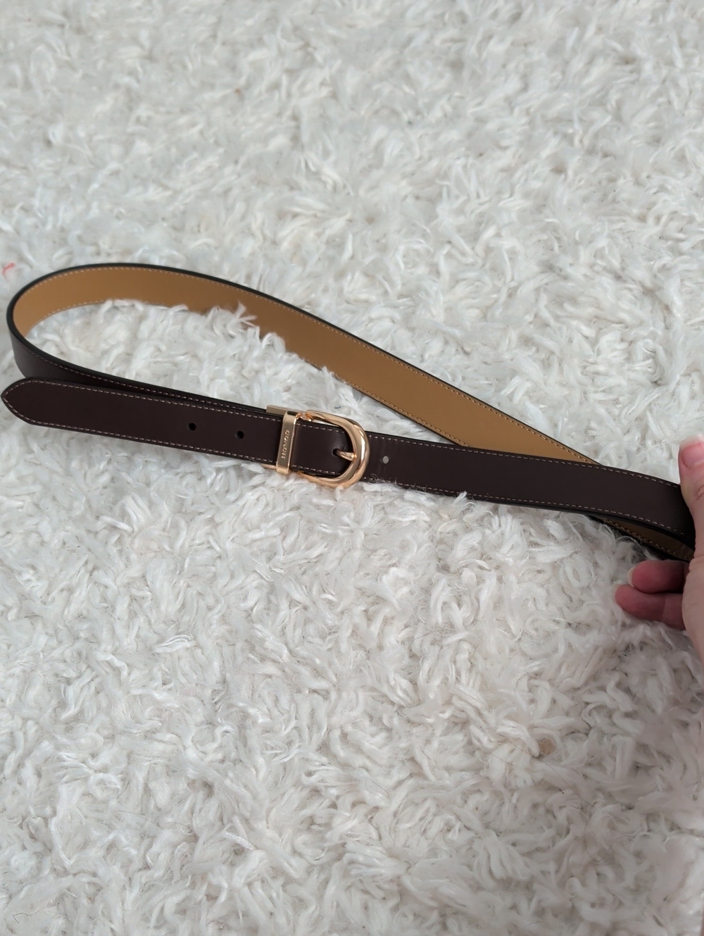 COACH Classic Brown Leather Belt with Gold Buckle Reversible And Cuttable